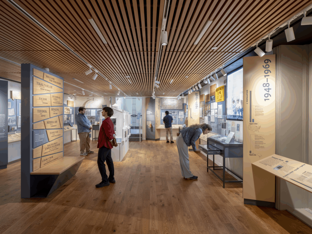 Visitors in What is Jewish Washington exhibition at the Capital Jewish Museum, Fall 2024. Alex Fradkin Photography